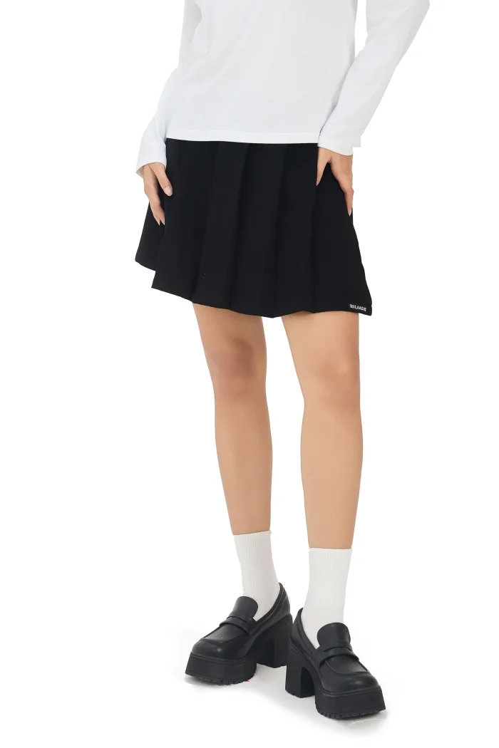 QUẦN VÁY XẾP LY ĐEN